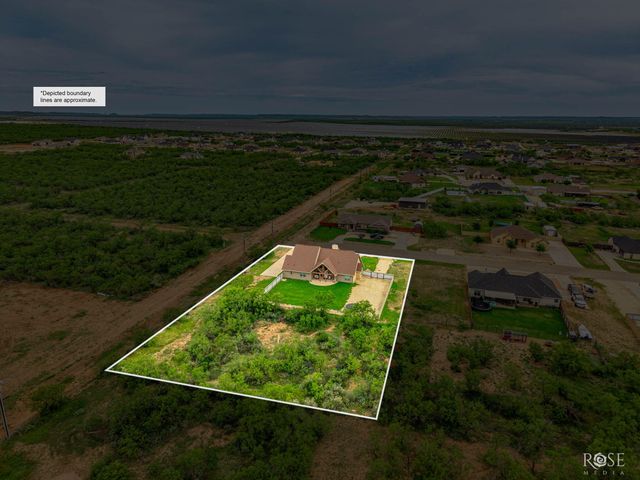 3553 Buck Run, San Angelo, TX 76901