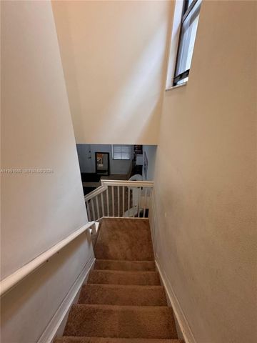 772 NE 191st Ter 772, Miami, FL 33179