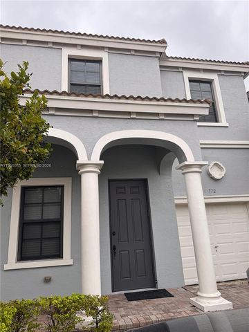 772 NE 191st Ter 772, Miami, FL 33179