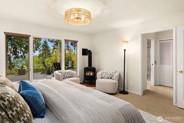 10700 NE Broomgerrie Road, Bainbridge Island, WA 98110