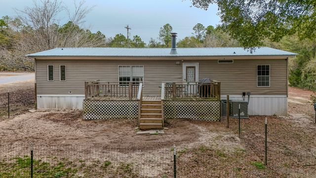 543 Cat Island Road, Defuniak Springs, FL 32433