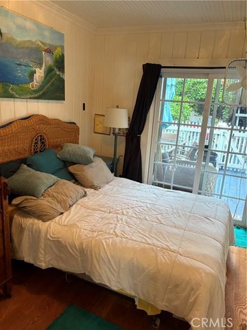 335 Clemente Avenue, Avalon, CA 90704