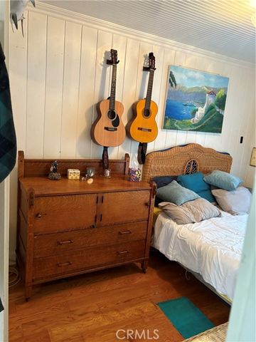 335 Clemente Avenue, Avalon, CA 90704