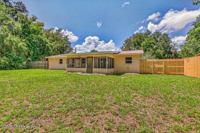 133 MAGNOLIA Avenue E, East Palatka, FL 32131