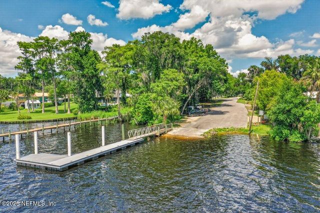 133 MAGNOLIA Avenue E, East Palatka, FL 32131