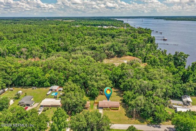 133 MAGNOLIA Avenue E, East Palatka, FL 32131