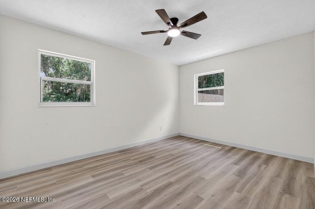 133 MAGNOLIA Avenue E, East Palatka, FL 32131