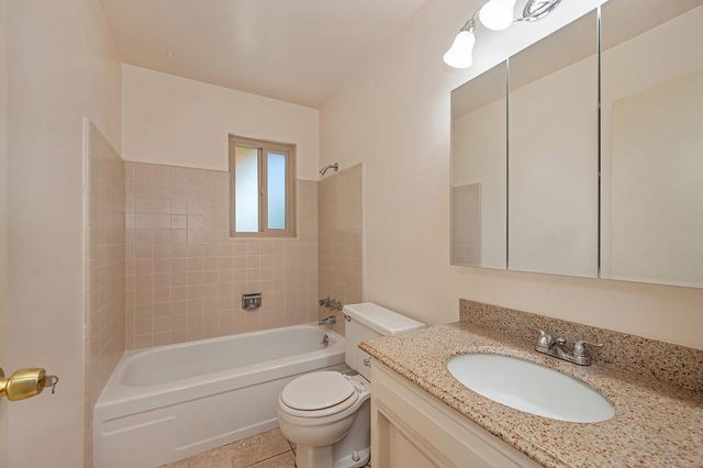 7430 Conrad Dr, Sacramento, CA 95828