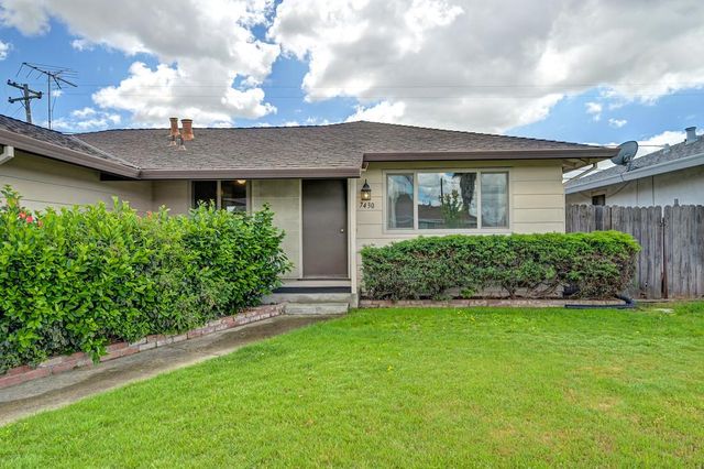 7430 Conrad Dr, Sacramento, CA 95828