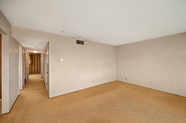 7430 Conrad Dr, Sacramento, CA 95828