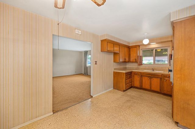 7430 Conrad Dr, Sacramento, CA 95828