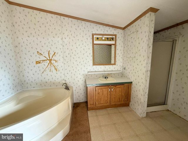 87 CHEVY LN, Newport, PA 17074