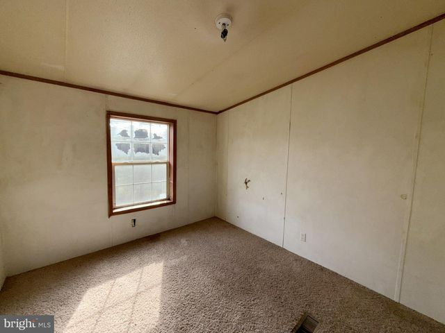 87 CHEVY LN, Newport, PA 17074