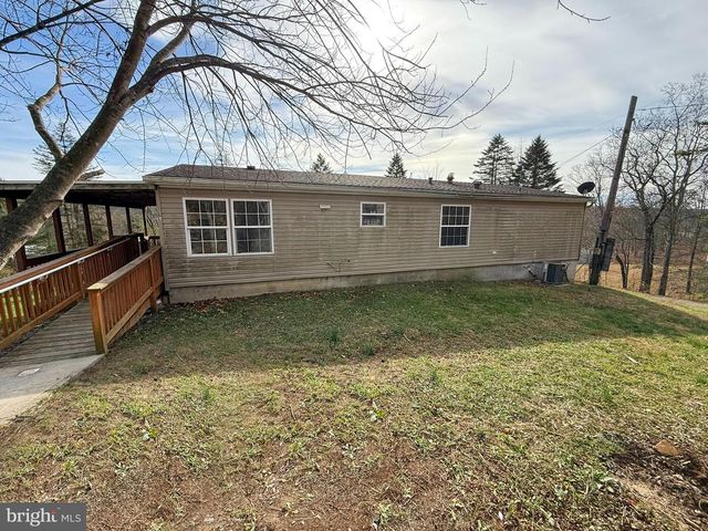 87 CHEVY LN, Newport, PA 17074