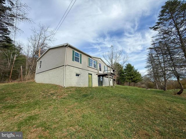 87 CHEVY LN, Newport, PA 17074