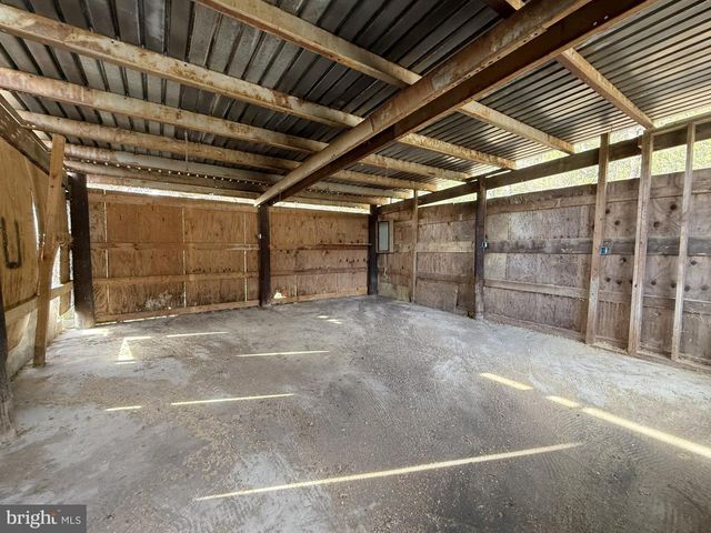 87 CHEVY LN, Newport, PA 17074