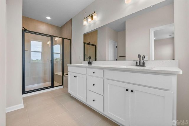 119 Lyla Lane, New Brunswick, NJ 08901