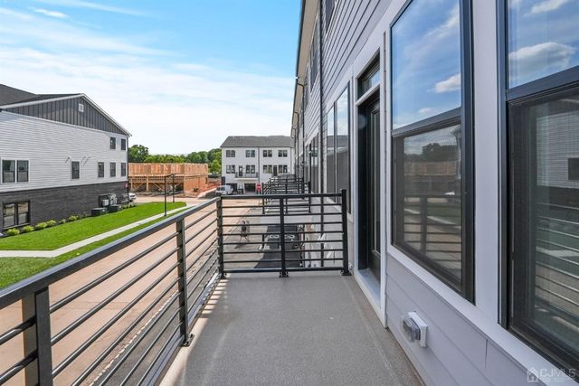 119 Lyla Lane, New Brunswick, NJ 08901