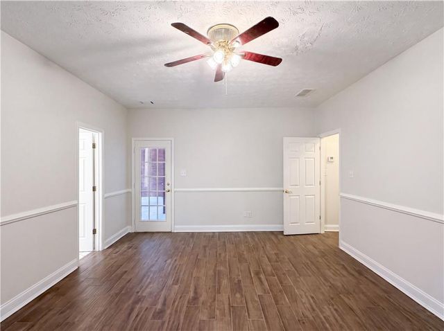 346 Carnation Drive, Social Circle, GA 30025
