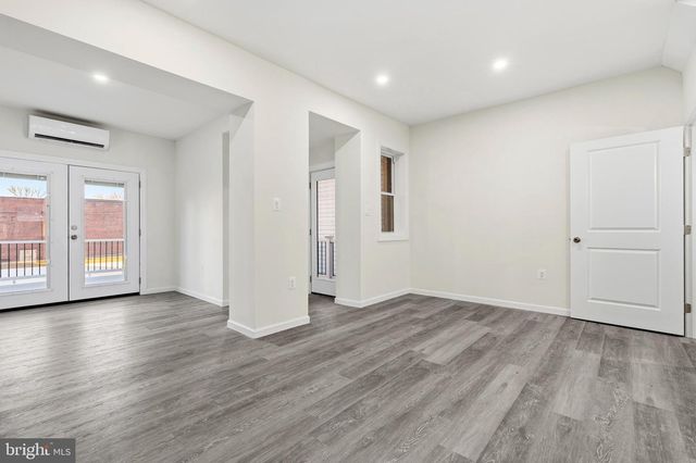 917 EMERSON ST NW, Washington, DC 20011