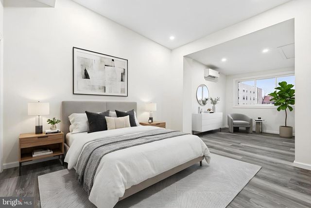 917 EMERSON ST NW, Washington, DC 20011