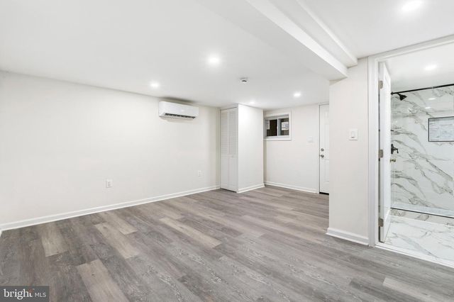 917 EMERSON ST NW, Washington, DC 20011