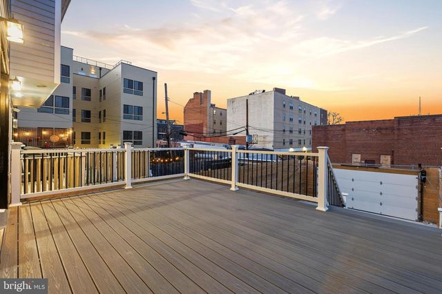 917 EMERSON ST NW, Washington, DC 20011