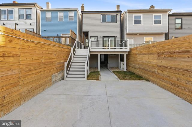 917 EMERSON ST NW, Washington, DC 20011