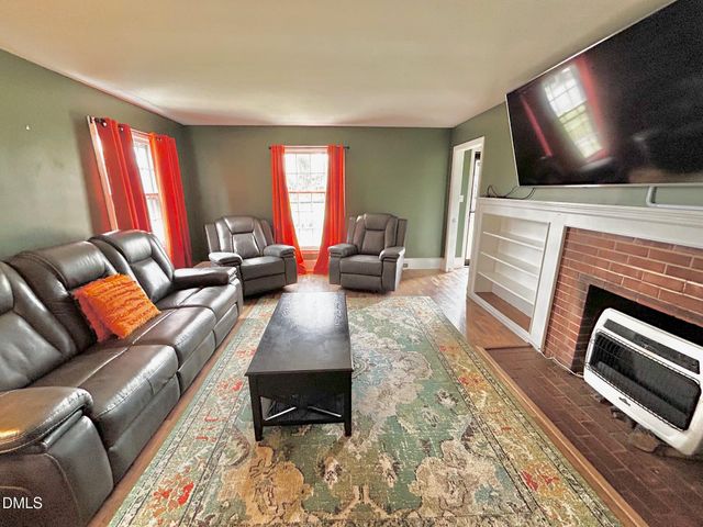 802 Russell Avenue, Reidsville, NC 27320