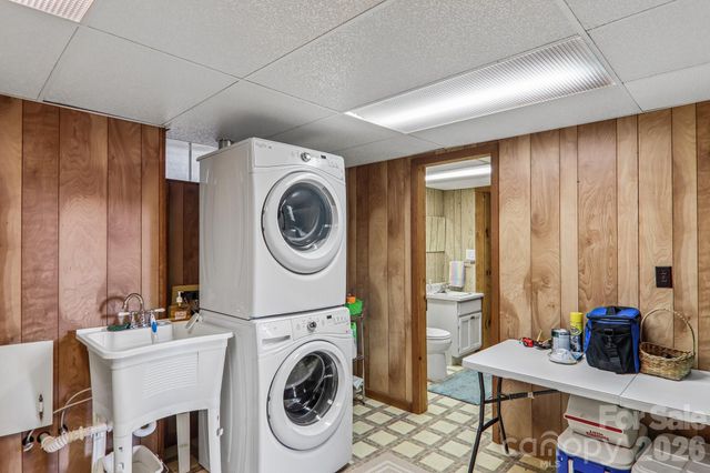 57 Chateau Place, Waynesville, NC 28786