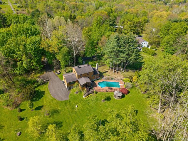241 Chapel Hill Road, Highland, NY 12528