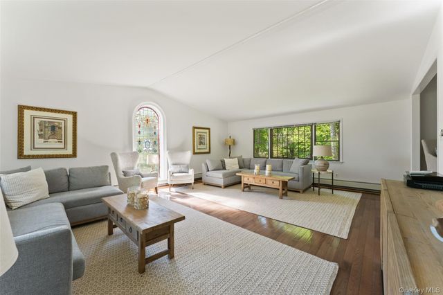 241 Chapel Hill Road, Highland, NY 12528