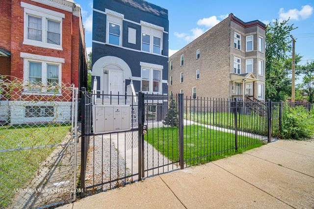 321 N Avers Avenue, Chicago, IL 60624