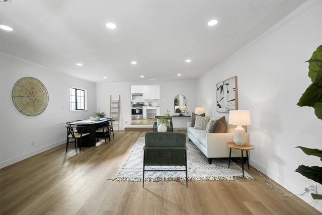 2126 Gross St, Milpitas, CA 95035