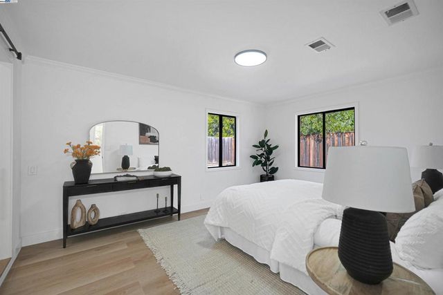 2126 Gross St, Milpitas, CA 95035