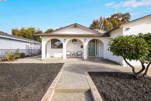 2126 Gross St, Milpitas, CA 95035