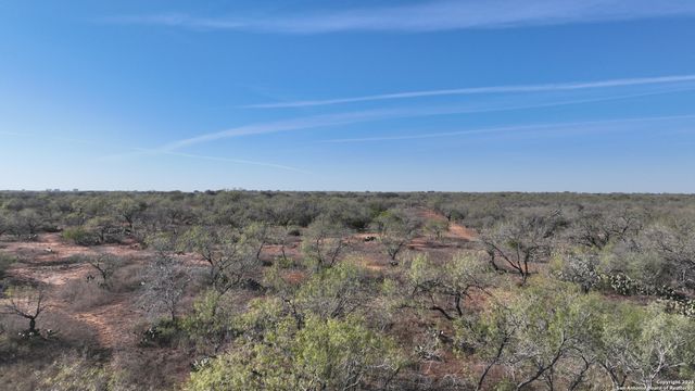 0000 CR 307, Jourdanton, TX 78026