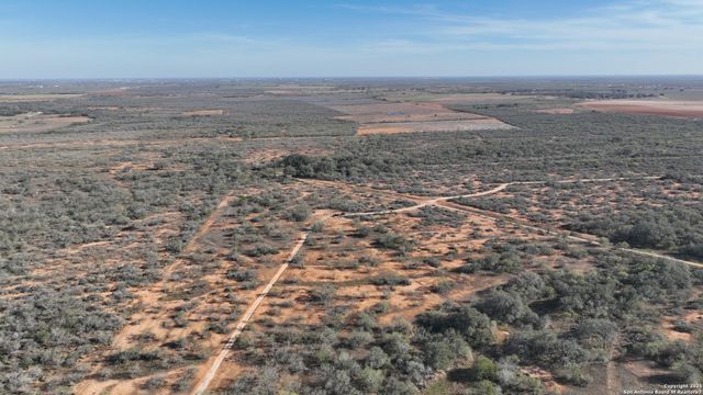 0000 CR 307, Jourdanton, TX 78026