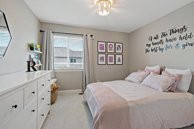 18147 Glassfern Lane, Lakeville, MN 55044