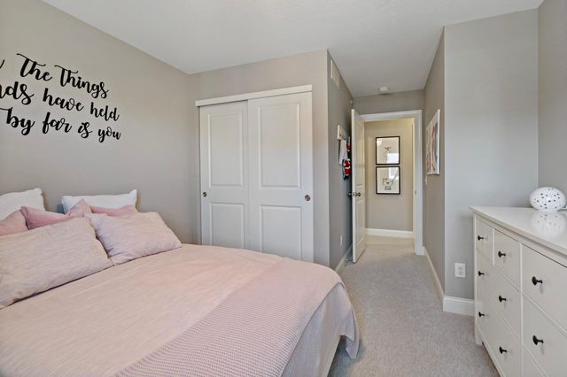 18147 Glassfern Lane, Lakeville, MN 55044