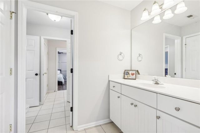 49 High Point Circle, Newnan, GA 30265