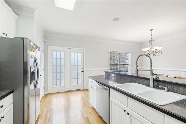 49 High Point Circle, Newnan, GA 30265