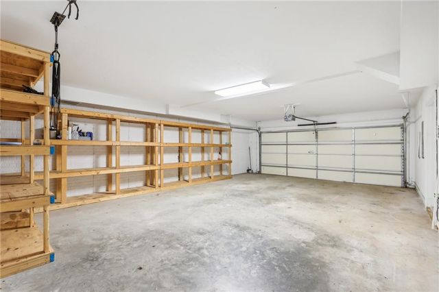 49 High Point Circle, Newnan, GA 30265