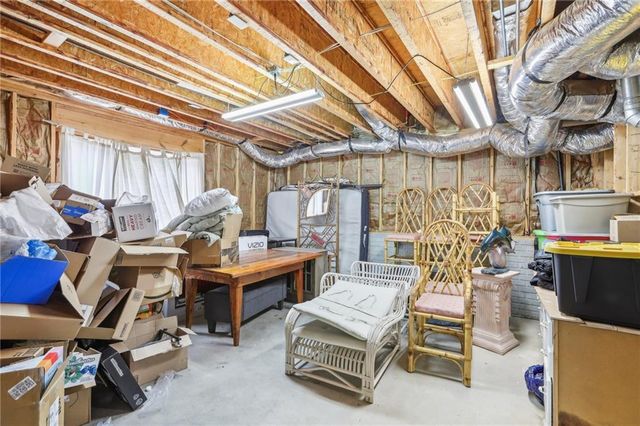 49 High Point Circle, Newnan, GA 30265