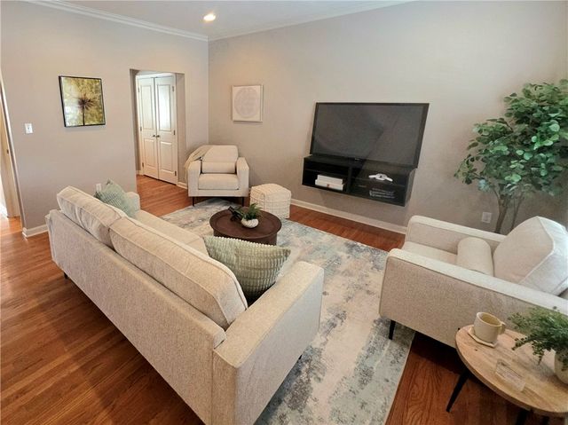 409 Marshall Heights Dr, Marshall, PA 15090