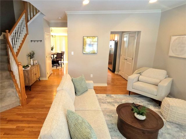 409 Marshall Heights Dr, Marshall, PA 15090