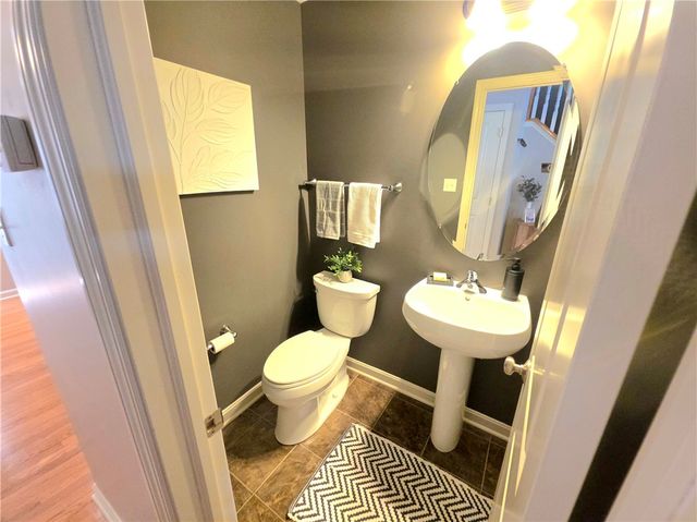 409 Marshall Heights Dr, Marshall, PA 15090