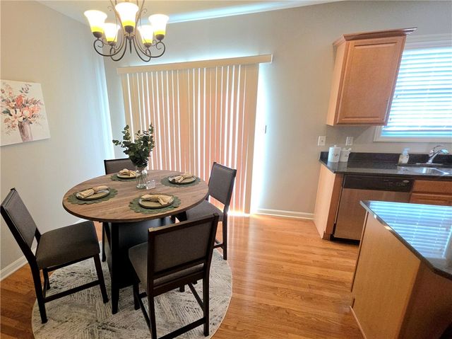 409 Marshall Heights Dr, Marshall, PA 15090