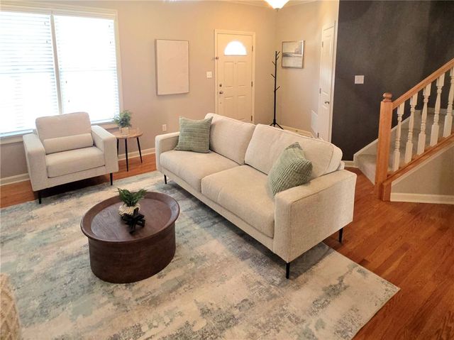 409 Marshall Heights Dr, Marshall, PA 15090