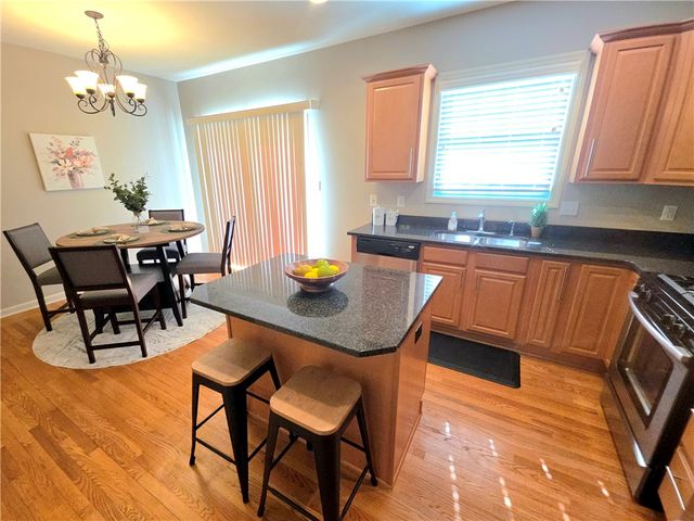 409 Marshall Heights Dr, Marshall, PA 15090